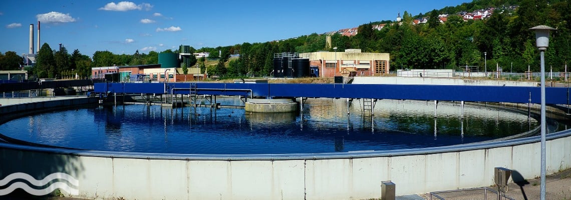 Полевой детектор PFAS для анализа воды Портативная система FREDsense для быстрого обнаружения PFAS непосредственно на объекте